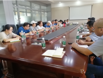 公司召开“年中安全总结会议”和“年中经营目标总结会议”