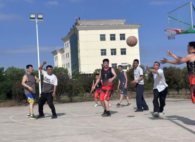 Wuhan Hanma Staff Basketball Match Coming Soon!